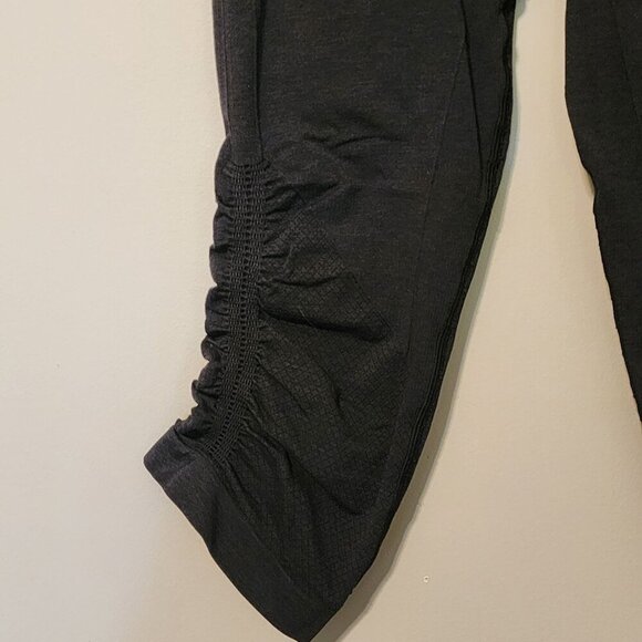 Lululemon Cropped Leggings women 6 On The Flow black - Picture 2 of 10